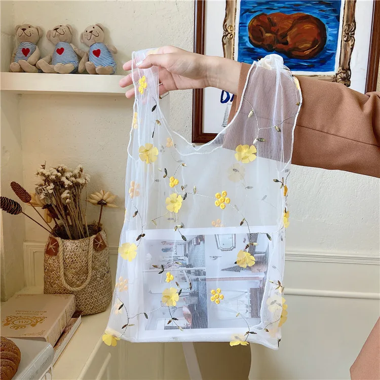 2021 summer new small grenadine flap bag mesh embroidery flower handbag fairy cute small wholesale, Customized color
2021 summer new small grenadine flap bag mesh embroidery flower handbag fairy cute small wholesale, Customized color