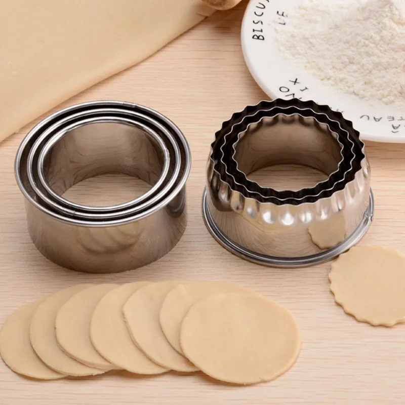 Portable Dumplings Wrappers Molds 3Pcs Round/Flower Shaped Dough Cutting Tool Kitchen Gadgets Stainless Steel Dumplings Cutter, As photo
Portable Dumplings Wrappers Molds 3Pcs Round/Flower Shaped Dough Cutting Tool Kitchen Gadgets Stainless Steel Dumplings Cutter, As photo