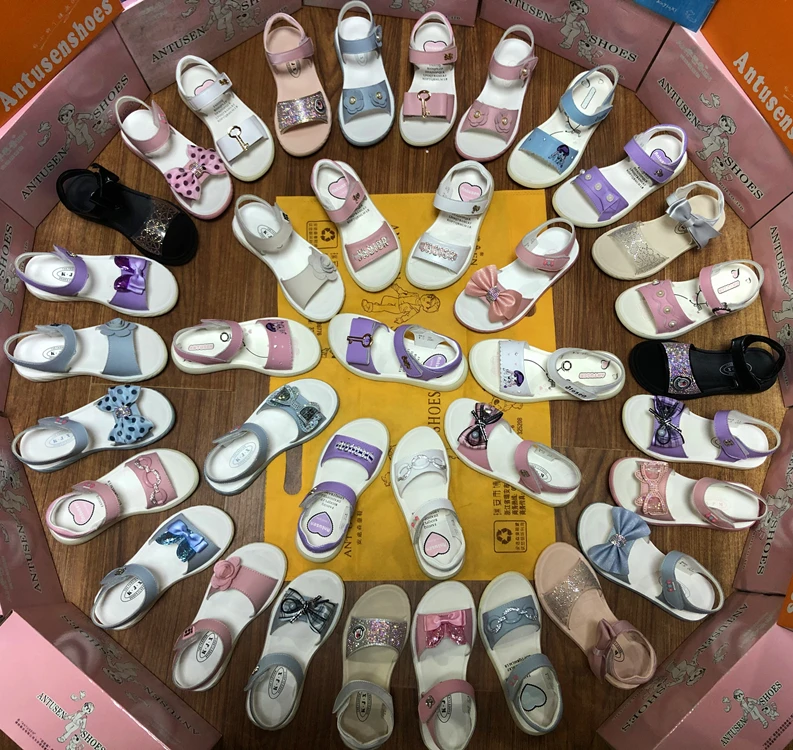 Chinese manufacturers wholesale beautiful big bowknot children's shoes girls' High Heels Sandals
Chinese manufacturers wholesale beautiful big bowknot children's shoes girls' High Heels Sandals