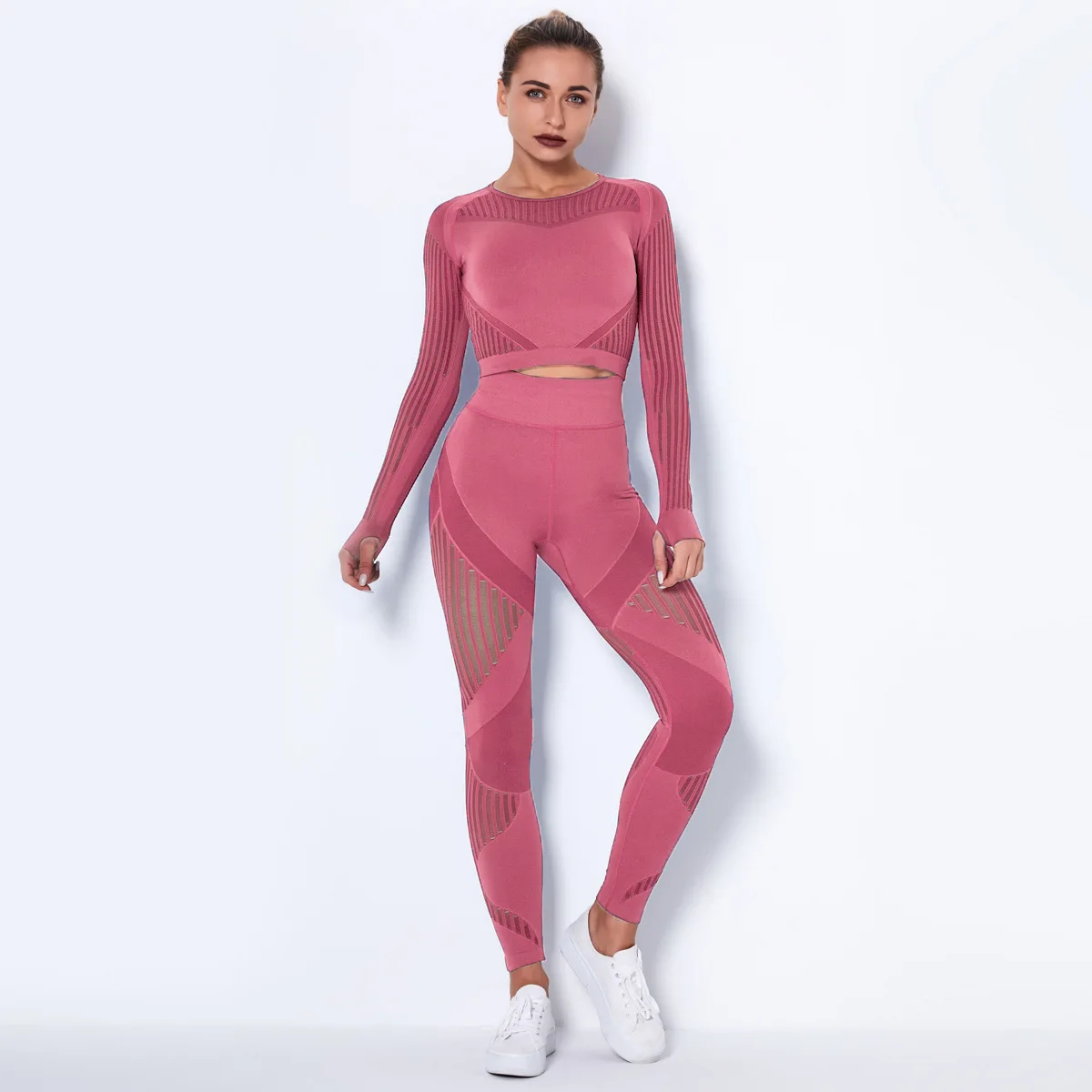 Women's Workout Outfit Seamless Striped Hollow Fitness 2 Piece Yoga Suit Knitted Quick-Drying Sportswear Set Women
Women's Workout Outfit Seamless Striped Hollow Fitness 2 Piece Yoga Suit Knitted Quick-Drying Sportswear Set Women