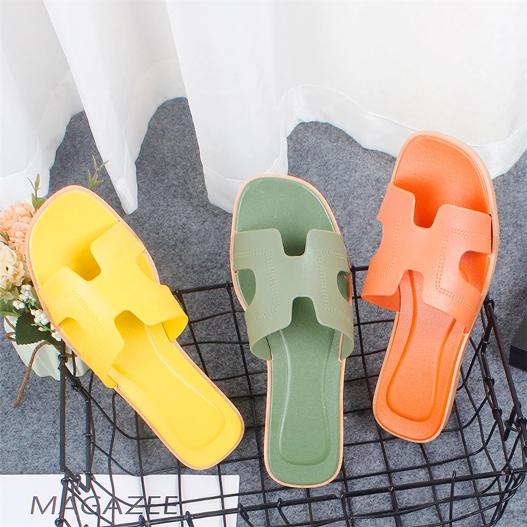 LFJ-313 Women Sandals 2021 Trend Summer Beach Slippers Fashion Rubber Home Slippers 
LFJ-313 Women Sandals 2021 Trend Summer Beach Slippers Fashion Rubber Home Slippers