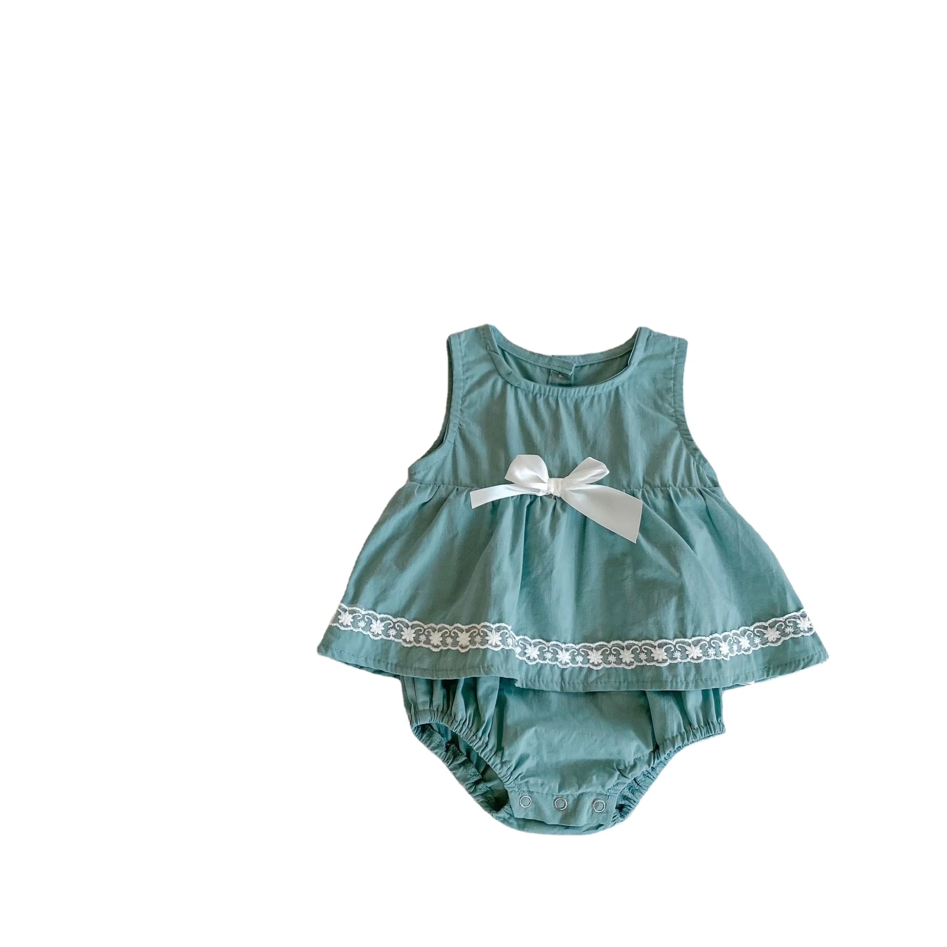 ins hot sales 2021 Summer baby clothes rompers Bow vest skirt baby girl vest romper jumpsuit dress climbing suit
ins hot sales 2021 Summer baby clothes rompers Bow vest skirt baby girl vest romper jumpsuit dress climbing suit
