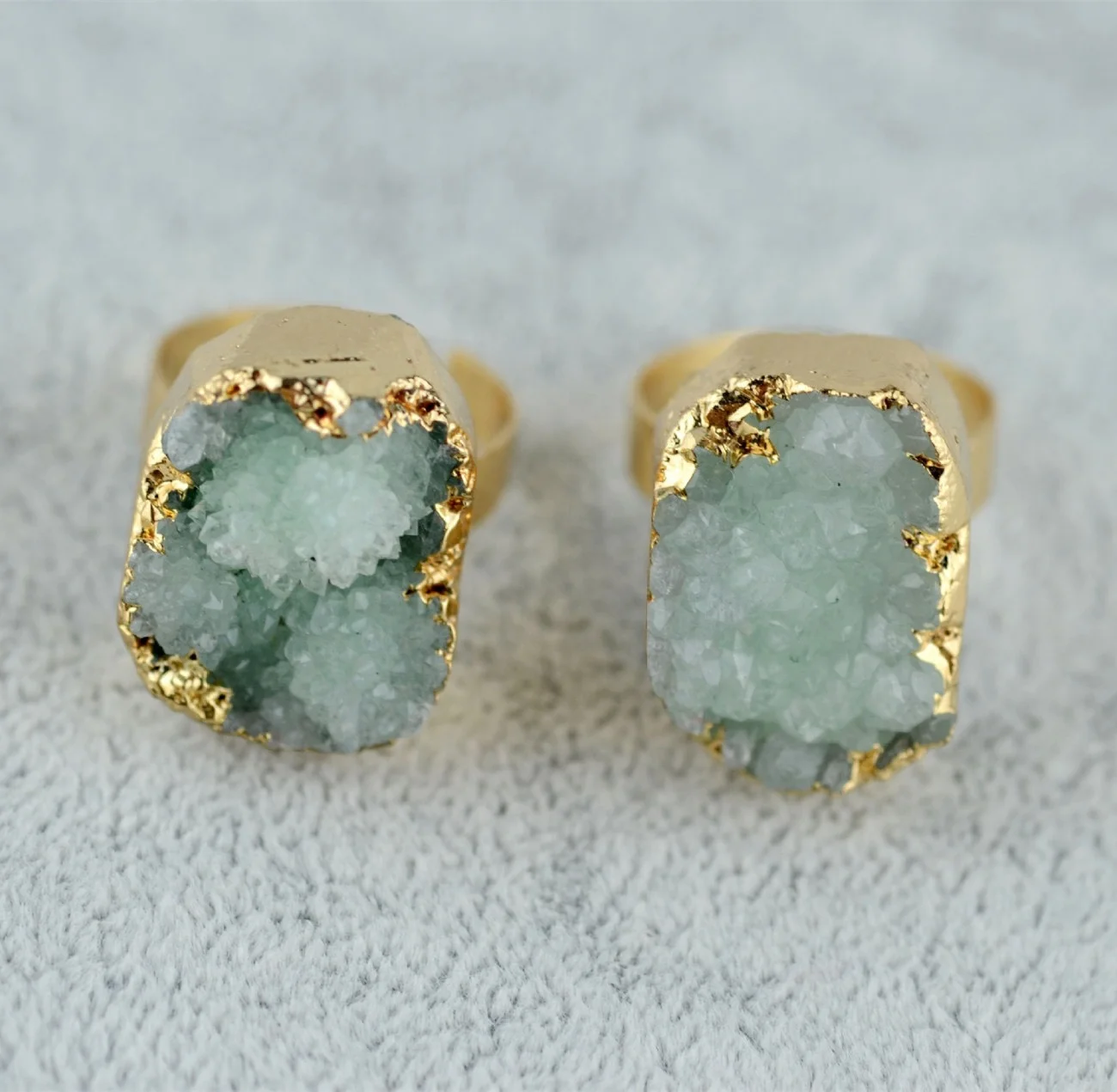 New arrival multi colored natural green large druzy stone rings, Gold
New arrival multi colored natural green large druzy stone rings, Gold