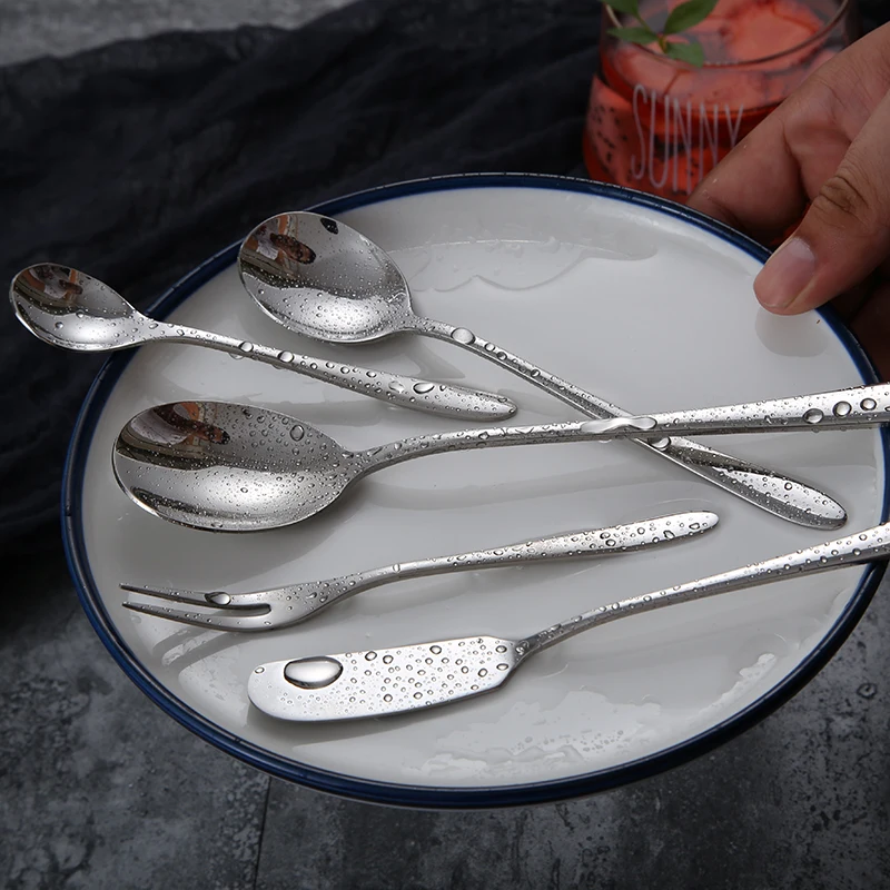 Amazon hot sale luxury gift silver flatware 18/10 stainless steel set cutlery for hotel
Amazon hot sale luxury gift silver flatware 18/10 stainless steel set cutlery for hotel