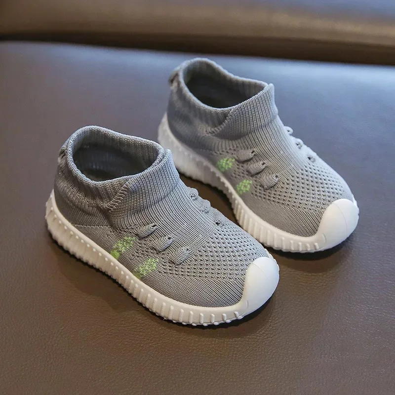 High Quality Spring Autumn Fly Knit Yeezy Kids Socks Shoes Kids Sneakers for Girls and Boys, White red grey blue
High Quality Spring Autumn Fly Knit Yeezy Kids Socks Shoes Kids Sneakers for Girls and Boys, White red grey blue