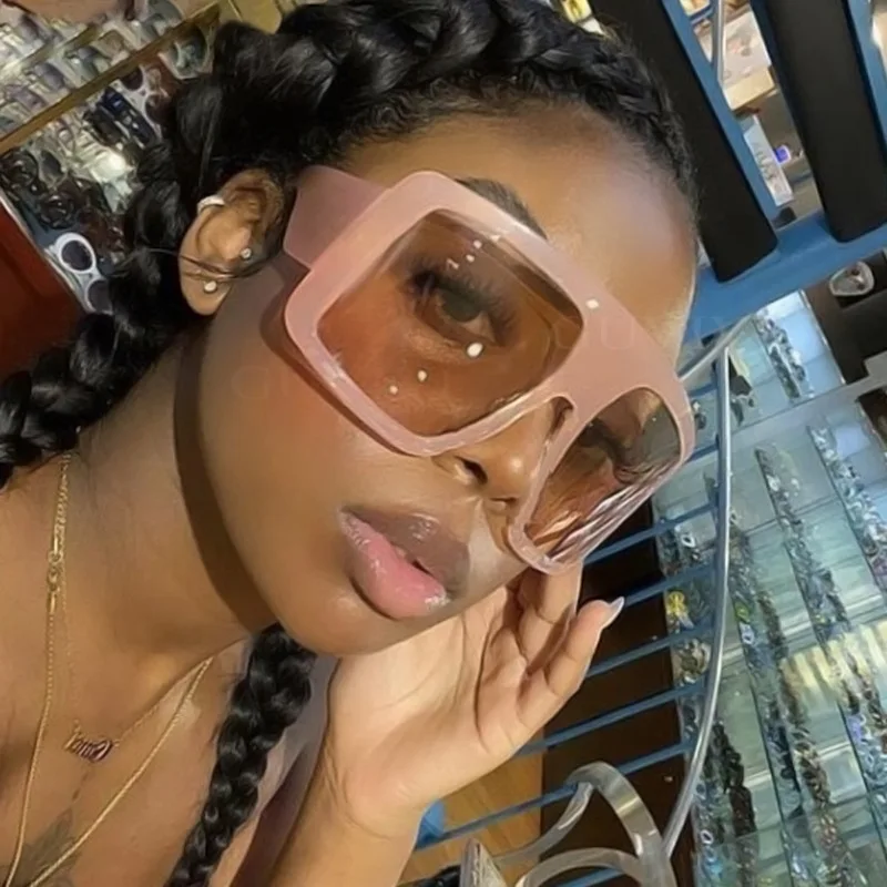 Custom Logo Oversized Square Shades Women Sunglasses For Women Accessories Eyewear Party Holiday Gift Sun Glasses, Custom colors
Custom Logo Oversized Square Shades Women Sunglasses For Women Accessories Eyewear Party Holiday Gift Sun Glasses, Custom colors