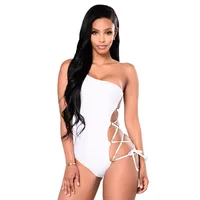 2020 new women fashion hot white blue black red swimwear iron ring crossover bandage one shoulder sexy girl bikini swimsuit
2020 new women fashion hot white blue black red swimwear iron ring crossover bandage one shoulder sexy girl bikini swimsuit