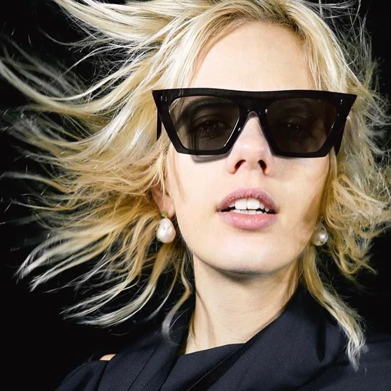 RENNES New Popular Hot Sale Big Frame Square Oversized Cat Eye Sunglasses For Adult Oculos De Sol
RENNES New Popular Hot Sale Big Frame Square Oversized Cat Eye Sunglasses For Adult Oculos De Sol