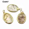 WT-JP163 New Design Carved Horse Shell Pendant Natural Seashell Charm Pendant Stylish Women Jewelry Pendant