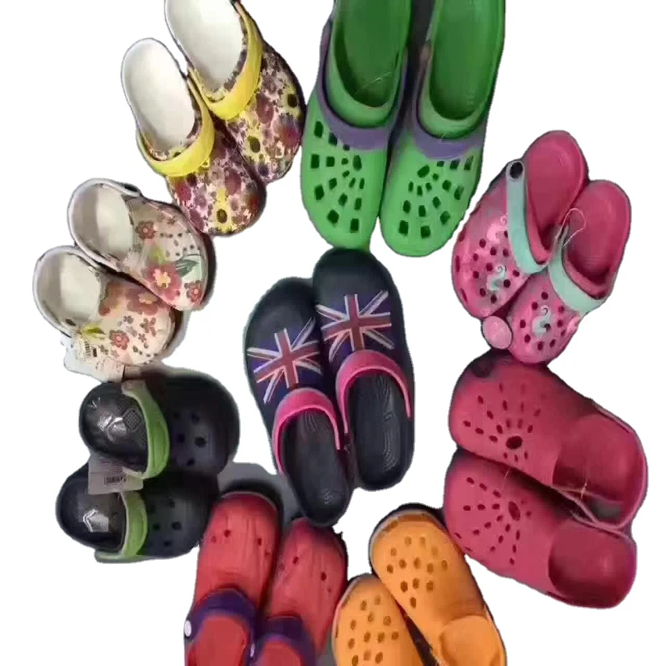 Wholesale unisex summer EVA sandals slippers stock clogs garden shoes stock, Mix color
Wholesale unisex summer EVA sandals slippers stock clogs garden shoes stock, Mix color
