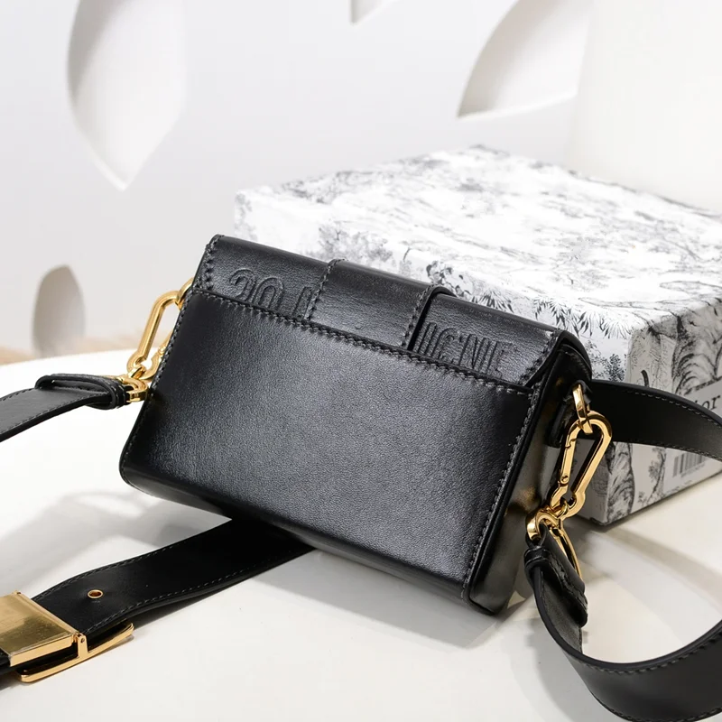 mirror quality designer handbag for girl purse bag real leather handbags for women luxury handbag, Black, red, pink, blue etc.
mirror quality designer handbag for girl purse bag real leather handbags for women luxury handbag, Black, red, pink, blue etc.