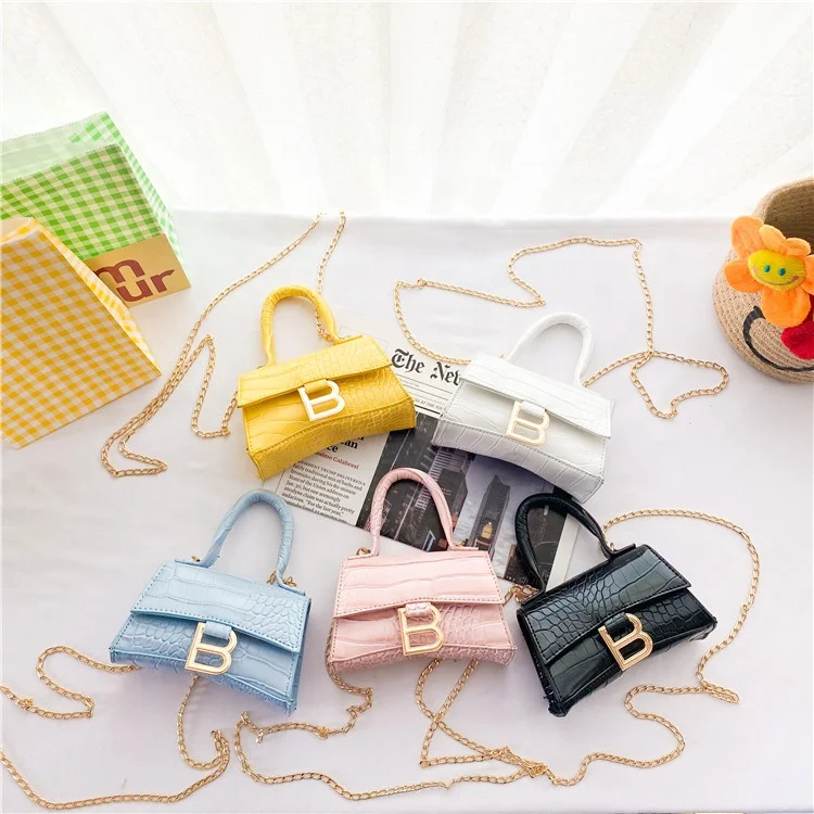Newest luxury little girls leather chutch handbags designer crossbody bags girls kids purse, 5 colors
Newest luxury little girls leather chutch handbags designer crossbody bags girls kids purse, 5 colors
