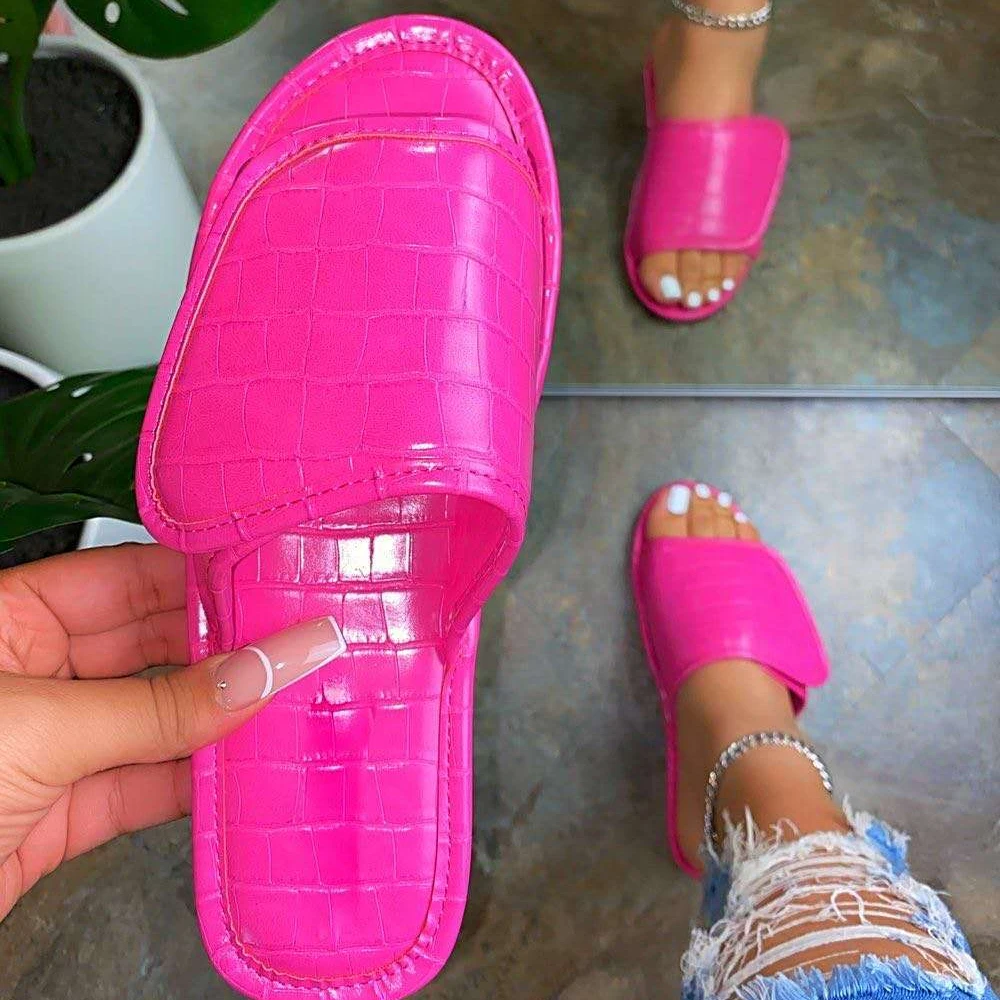 Women summer flat jelly Shiny leather cheap PVC flat sandals beach outdoors Flip flops ladies slippers and slides, Pink,beige,black
Women summer flat jelly Shiny leather cheap PVC flat sandals beach outdoors Flip flops ladies slippers and slides, Pink,beige,black