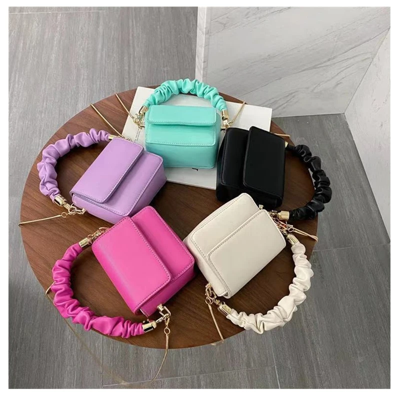 2021 Cute Candy Color Summer Chain Ladies Small Girl Mini tote Hand Bag women mini purses and handbags, As the picture shown
2021 Cute Candy Color Summer Chain Ladies Small Girl Mini tote Hand Bag women mini purses and handbags, As the picture shown