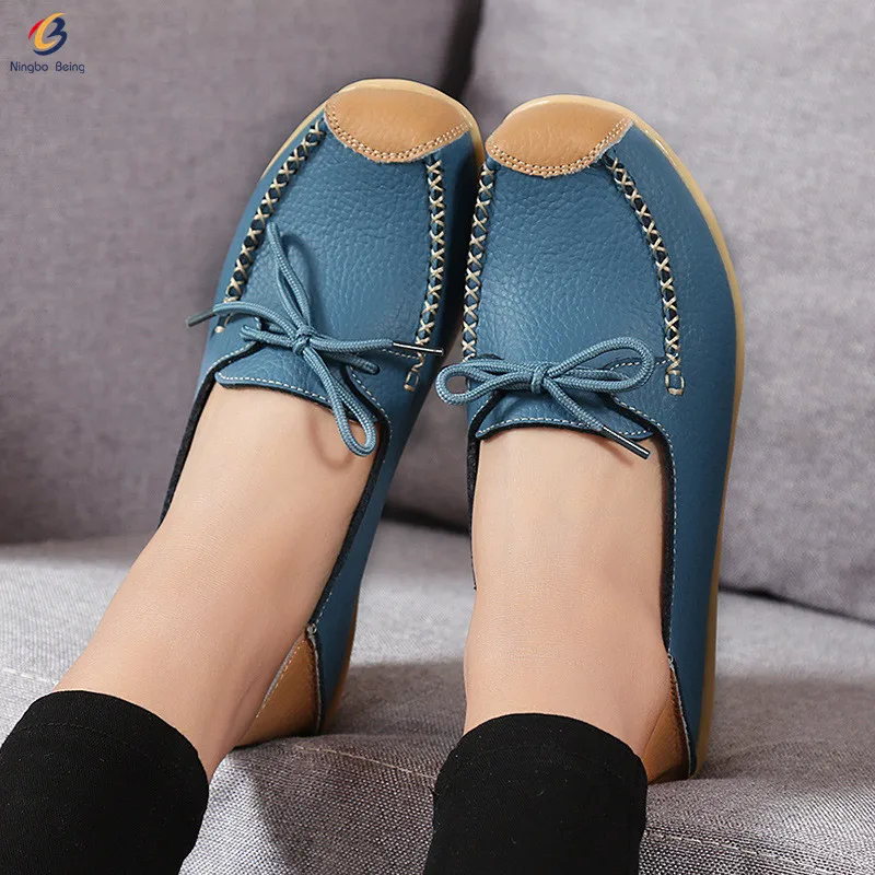 Hot sale wholesale genuine leather upper flat moccasins boat shoes women ladies flat shoes
Hot sale wholesale genuine leather upper flat moccasins boat shoes women ladies flat shoes