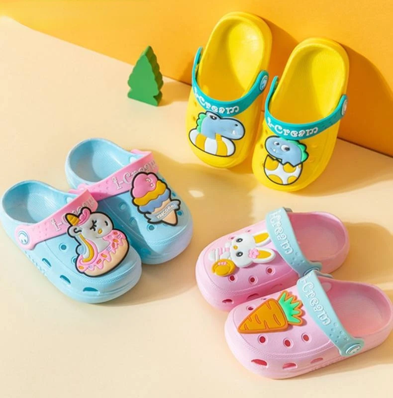 Summer Children's Garden Clogs Boys and Girls Beach Sandals for Children Lightweight and Breathable Cute Cartoon Non-slip Shoes
Summer Children's Garden Clogs Boys and Girls Beach Sandals for Children Lightweight and Breathable Cute Cartoon Non-slip Shoes