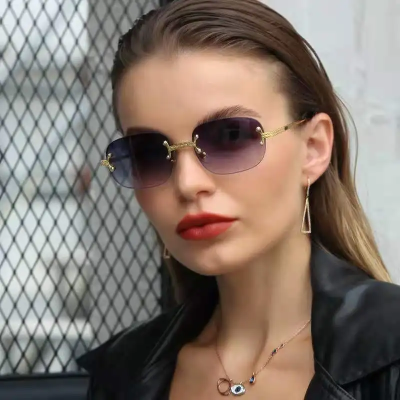 Brand Designer Rimless Sunglasses Punk Small Frame Trendy Sunglasses 2021 Fashion Square Sun Glasses
Brand Designer Rimless Sunglasses Punk Small Frame Trendy Sunglasses 2021 Fashion Square Sun Glasses