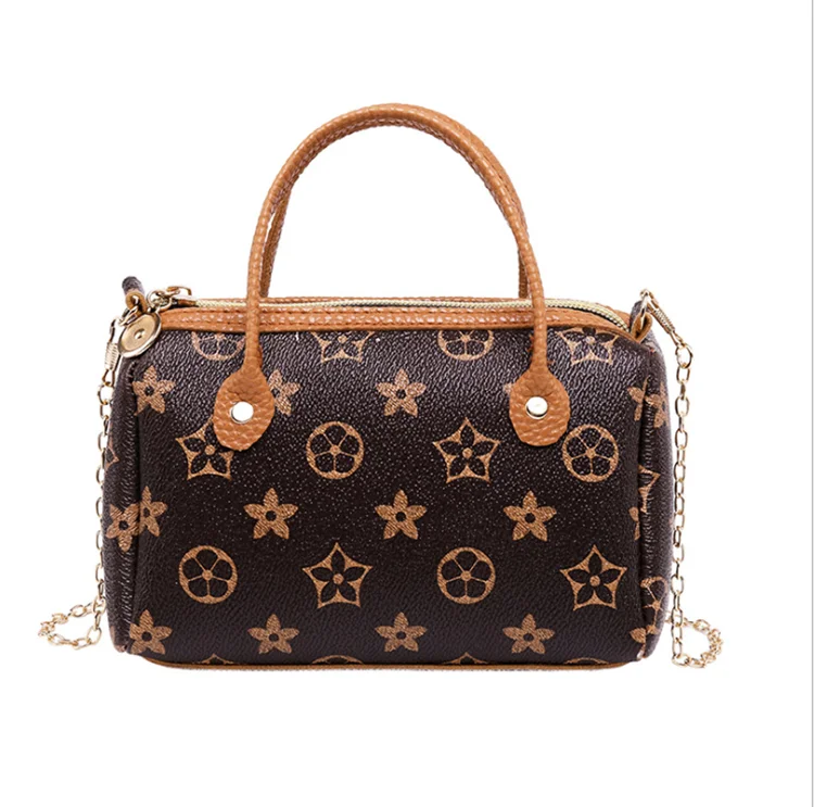 European fashion floral single shoulder and messenger bag designer ladies handbag sets
European fashion floral single shoulder and messenger bag designer ladies handbag sets