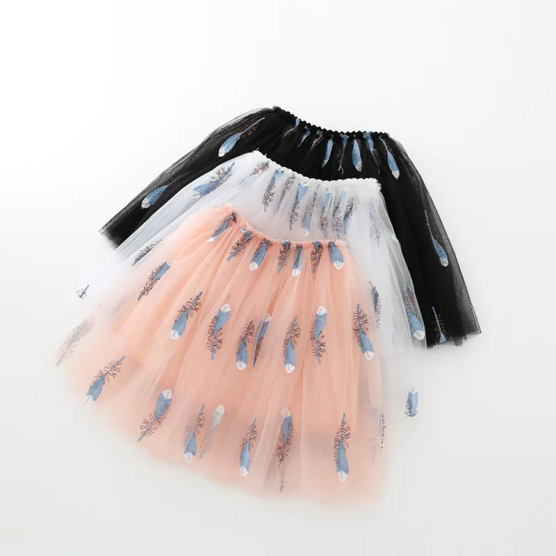 Embroidered feather girl's short dress children yarn skirts kids casual summer dresses, As picture
Embroidered feather girl's short dress children yarn skirts kids casual summer dresses, As picture