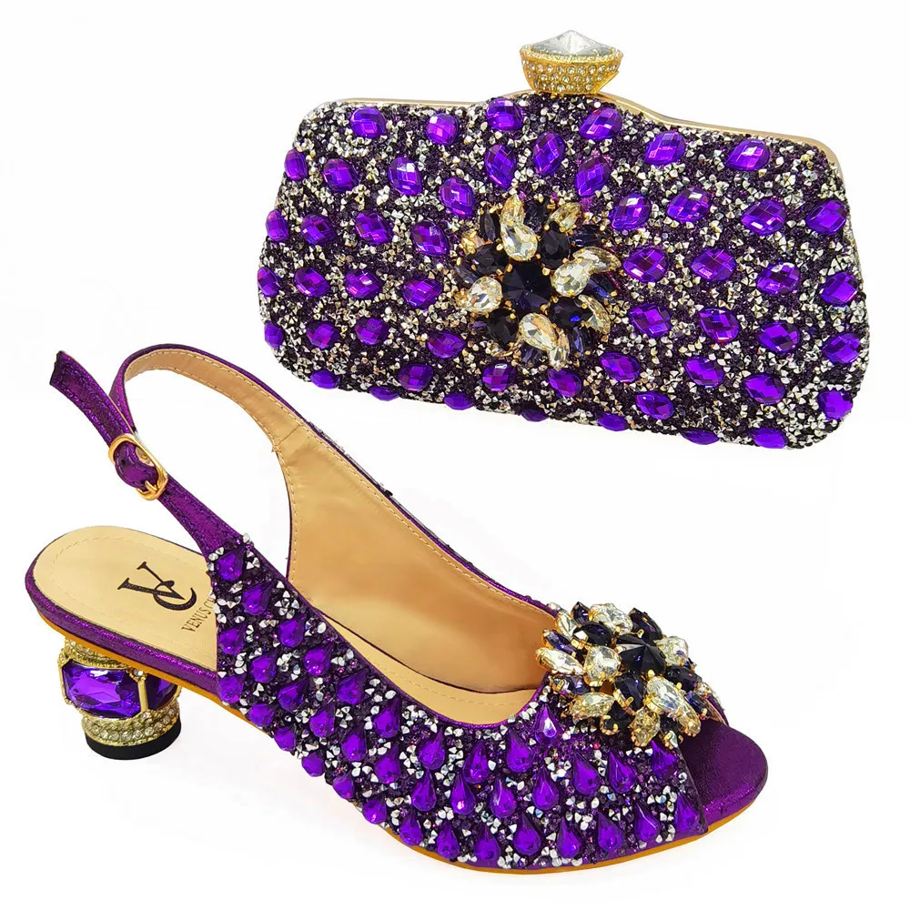 Fashion design shoes with bag banquet shoes bag Nigerian ladies shoes and bag
Fashion design shoes with bag banquet shoes bag Nigerian ladies shoes and bag