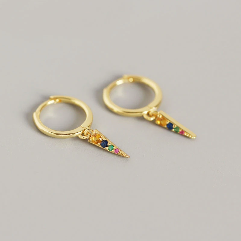 Color diamond triangle silver Korean version of s925 sterling silver geometric personality tassel triangle hoop earrings
Color diamond triangle silver Korean version of s925 sterling silver geometric personality tassel triangle hoop earrings