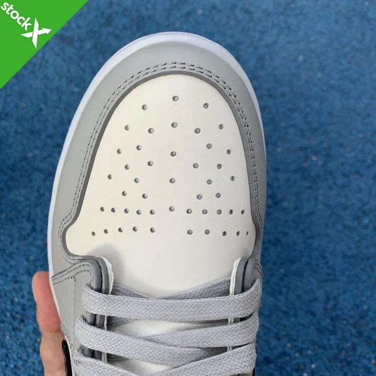 designer shoes women famous brands sport AJ 1 2 3 4 High Top Basketball Shoes running shoes
designer shoes women famous brands sport AJ 1 2 3 4 High Top Basketball Shoes running shoes