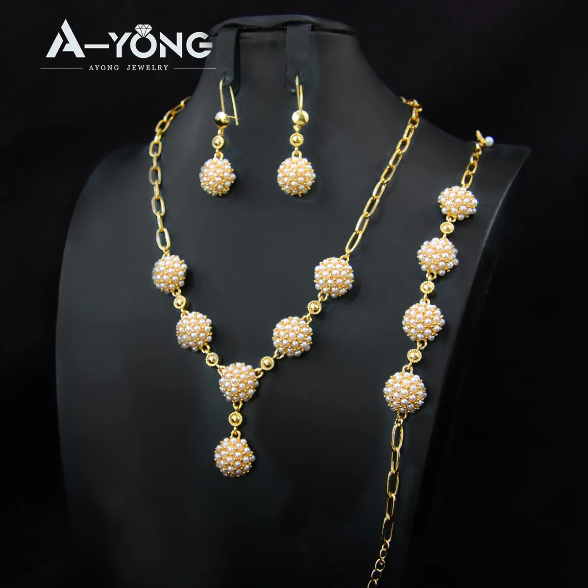 Trend Fresh Water Pearl Italian Jewelry Set 18k Gold Plated Pearl Necklace and Earring Set
Trend Fresh Water Pearl Italian Jewelry Set 18k Gold Plated Pearl Necklace and Earring Set