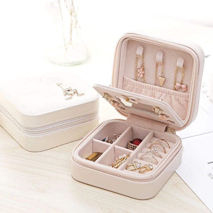 Amazon Women Girls Organizer Earring Ear Stud PU Leather Portable Jewel Case Jewellery Packaging Gift Boxes Travel Jewelry Box
Amazon Women Girls Organizer Earring Ear Stud PU Leather Portable Jewel Case Jewellery Packaging Gift Boxes Travel Jewelry Box