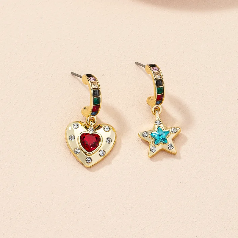 2022 Korean Simple Micro Pave Cubic Zirconia Heart Stud Earrings Vintage Colorful Crystal Star Hoop Dangle Earrings for Women
2022 Korean Simple Micro Pave Cubic Zirconia Heart Stud Earrings Vintage Colorful Crystal Star Hoop Dangle Earrings for Women