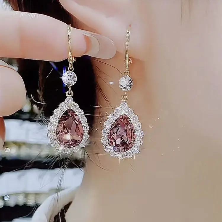 Elegant Bling Bling Shiny Zircon Drop Earrings Fashion Jewelry Earring Aretes De Mujer Drop Earrings For Women
Elegant Bling Bling Shiny Zircon Drop Earrings Fashion Jewelry Earring Aretes De Mujer Drop Earrings For Women
