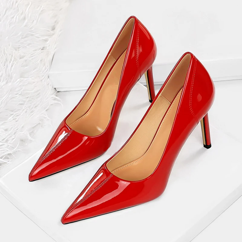 Wedding Party High Quality Patent Leather Pointed Toe Thin Heel Solid Color Pumps Women Elegant Slip-On Sandals Shoe
Wedding Party High Quality Patent Leather Pointed Toe Thin Heel Solid Color Pumps Women Elegant Slip-On Sandals Shoe