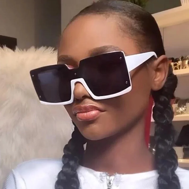 Vintage Black White Squre Sunglasses For Women Fashion Brand Oversized Double Color Frame Sun Glasses Female One Piece Eyewear, Multi-colored
Vintage Black White Squre Sunglasses For Women Fashion Brand Oversized Double Color Frame Sun Glasses Female One Piece Eyewear, Multi-colored