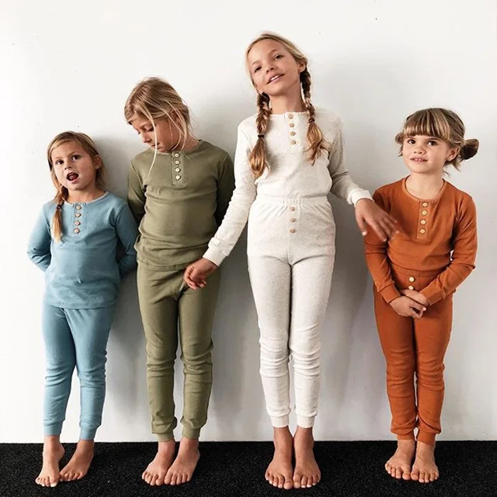 High Quality Girl Pajamas Kid Solid Button Homewear Baby Clothing Set Cotton Nightwear Boy pajamas Set Children Sleepwear
High Quality Girl Pajamas Kid Solid Button Homewear Baby Clothing Set Cotton Nightwear Boy pajamas Set Children Sleepwear
