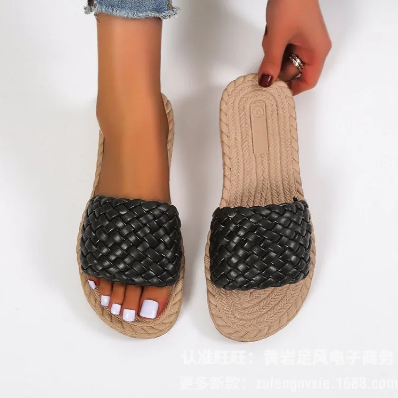 Slippers for Women Wedges Sandals Custom Fashion Outdoor Women's Sandals and Slippers
Slippers for Women Wedges Sandals Custom Fashion Outdoor Women's Sandals and Slippers