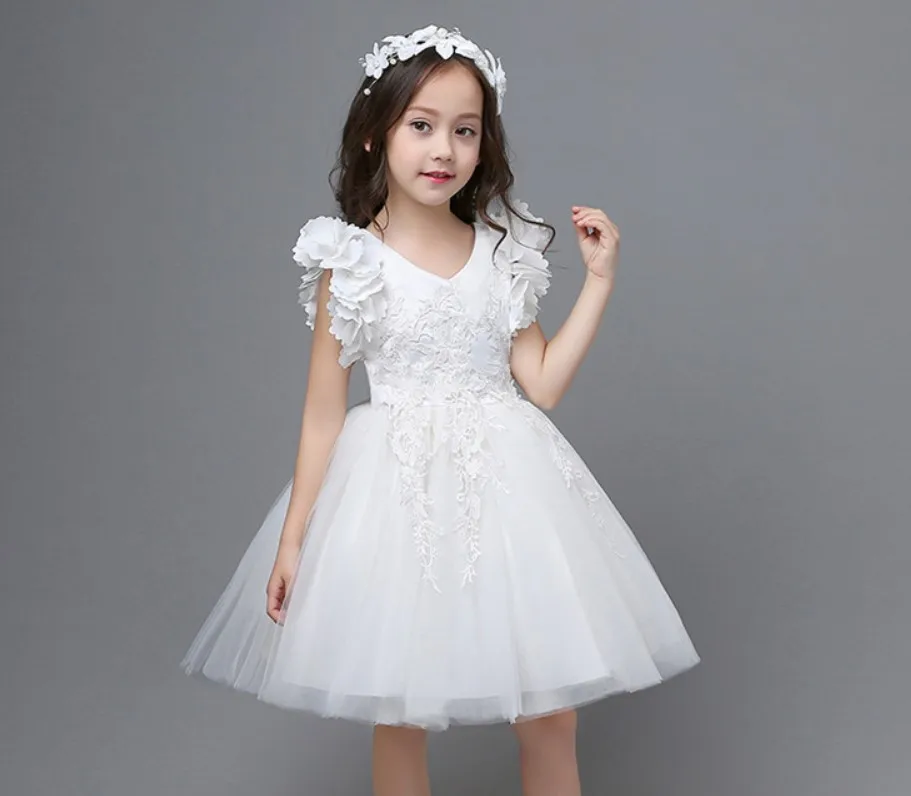 Girls Christening Gown First Birthday sleeveless girls Blessing plain color Tutu Dress
Girls Christening Gown First Birthday sleeveless girls Blessing plain color Tutu Dress