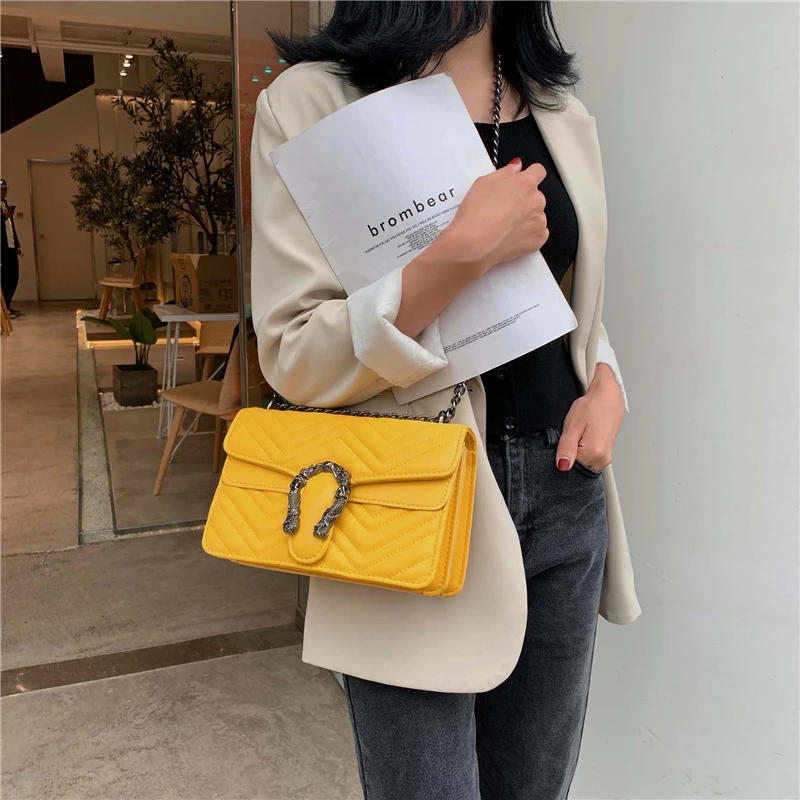 Top Quality Chevron Embroidery Designer Luxury Classic Women Handbag PU Leather Brand Purse Chain Crossbody Shoulder Bags, Black
Top Quality Chevron Embroidery Designer Luxury Classic Women Handbag PU Leather Brand Purse Chain Crossbody Shoulder Bags, Black