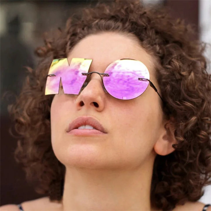 Kenbo Eyewear 2020 Vintage Mirror Round Sunglasses Women Fashion Retro Unique NO Design Red Silver Punk Luxury Sun Glasses
Kenbo Eyewear 2020 Vintage Mirror Round Sunglasses Women Fashion Retro Unique NO Design Red Silver Punk Luxury Sun Glasses
