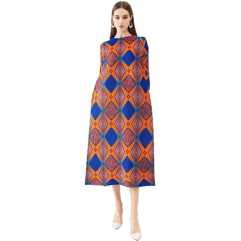 2021 wholesale new personalized print fashion Miyake design the best quality large casual dress women's wear
2021 wholesale new personalized print fashion Miyake design the best quality large casual dress women's wear