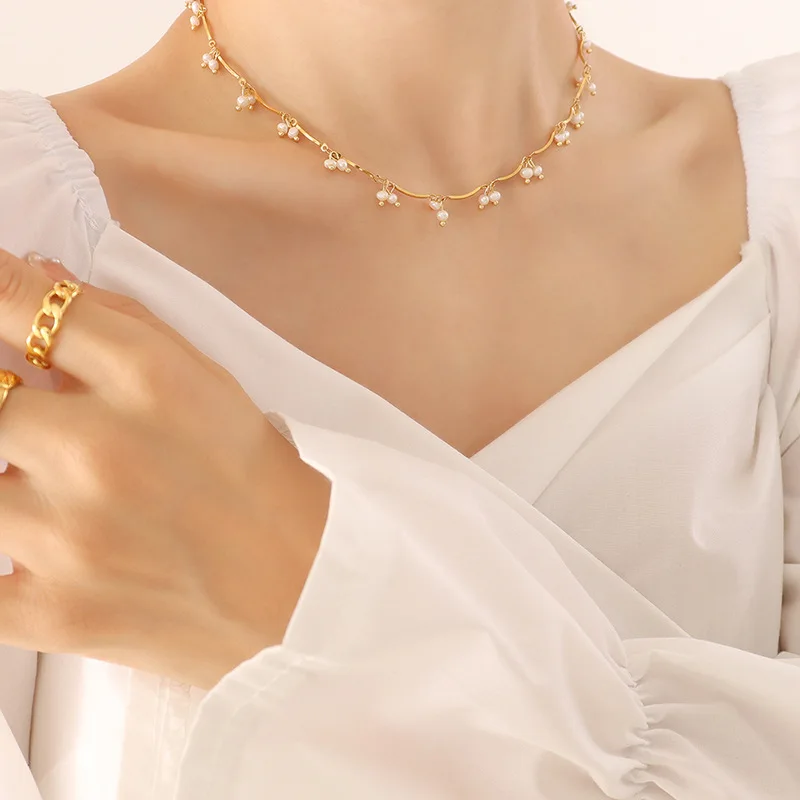Unique Design French 18K Gold Plated Stainless Steel Pendant Charm Freshwater Pearl Elegant Choker Necklace For Women P249
Unique Design French 18K Gold Plated Stainless Steel Pendant Charm Freshwater Pearl Elegant Choker Necklace For Women P249