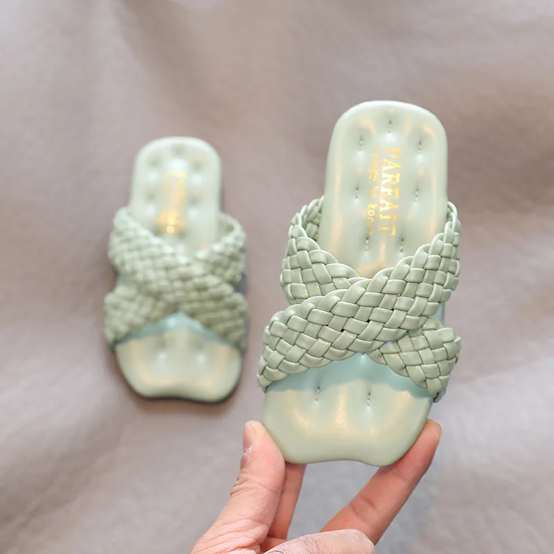 Fashionable Cute Candy Color Kids Slippers for Girls Cheap Girls PU Slippers, Black white green
Fashionable Cute Candy Color Kids Slippers for Girls Cheap Girls PU Slippers, Black white green