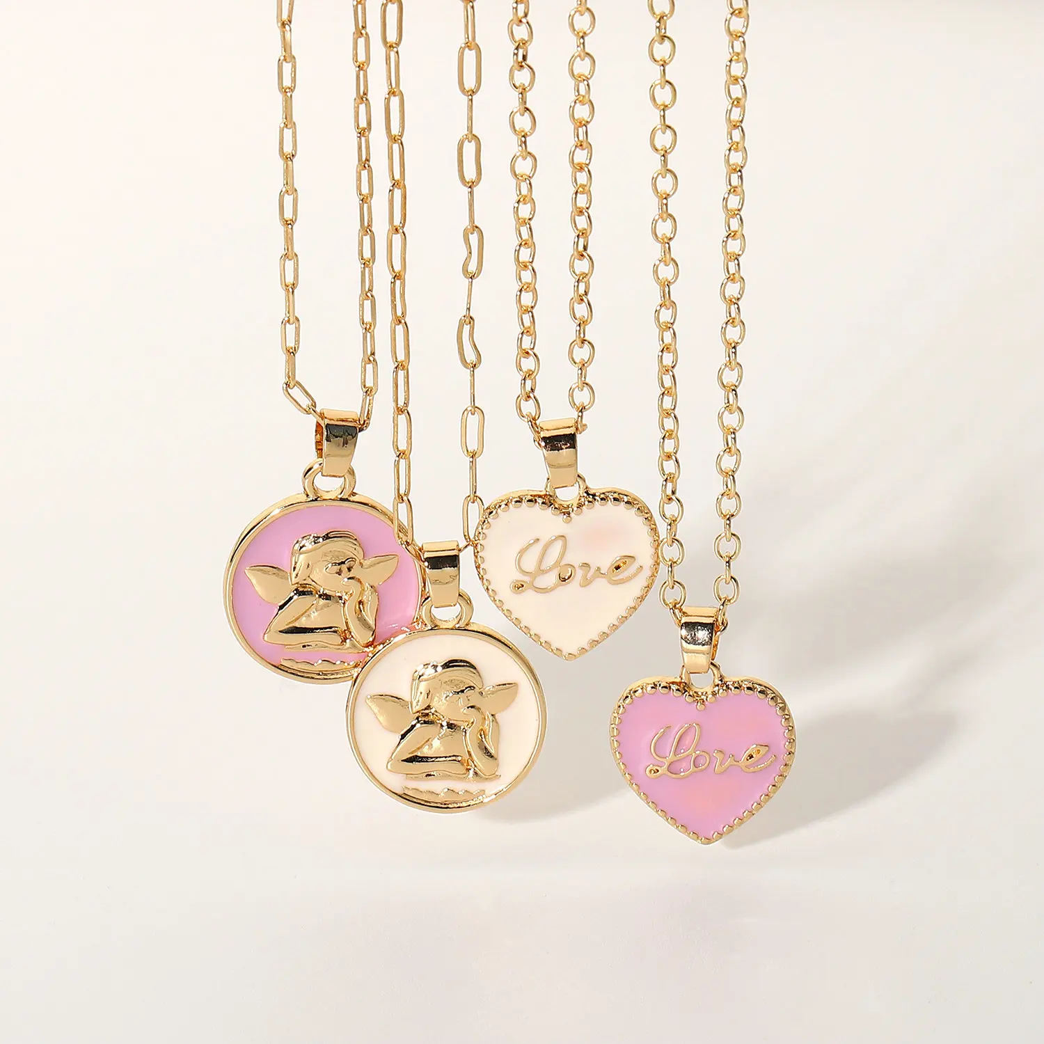 Affordable 18K gold alloy chain rope couple christian jewelry necklace enamel heart necklace choker for women girls
Affordable 18K gold alloy chain rope couple christian jewelry necklace enamel heart necklace choker for women girls