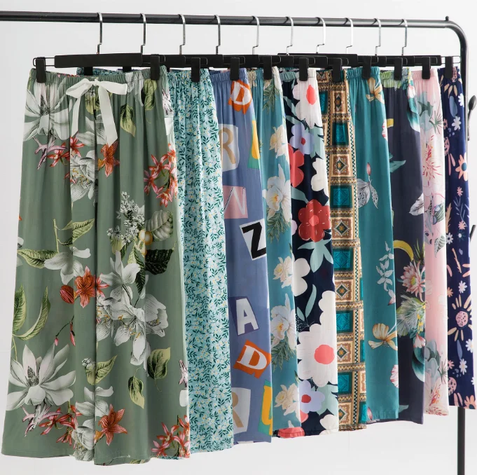 2022 Home Pants Summer Fashion Women Beach Pants Print Leggings Loose Wide Leg Casual Pants Breathable Long Pants, Photo color
2022 Home Pants Summer Fashion Women Beach Pants Print Leggings Loose Wide Leg Casual Pants Breathable Long Pants, Photo color