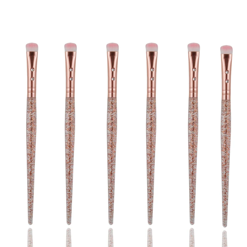 bling single small eyeshadow shading eyeliner brush makeup flash handle, Customized color accepted
bling single small eyeshadow shading eyeliner brush makeup flash handle, Customized color accepted