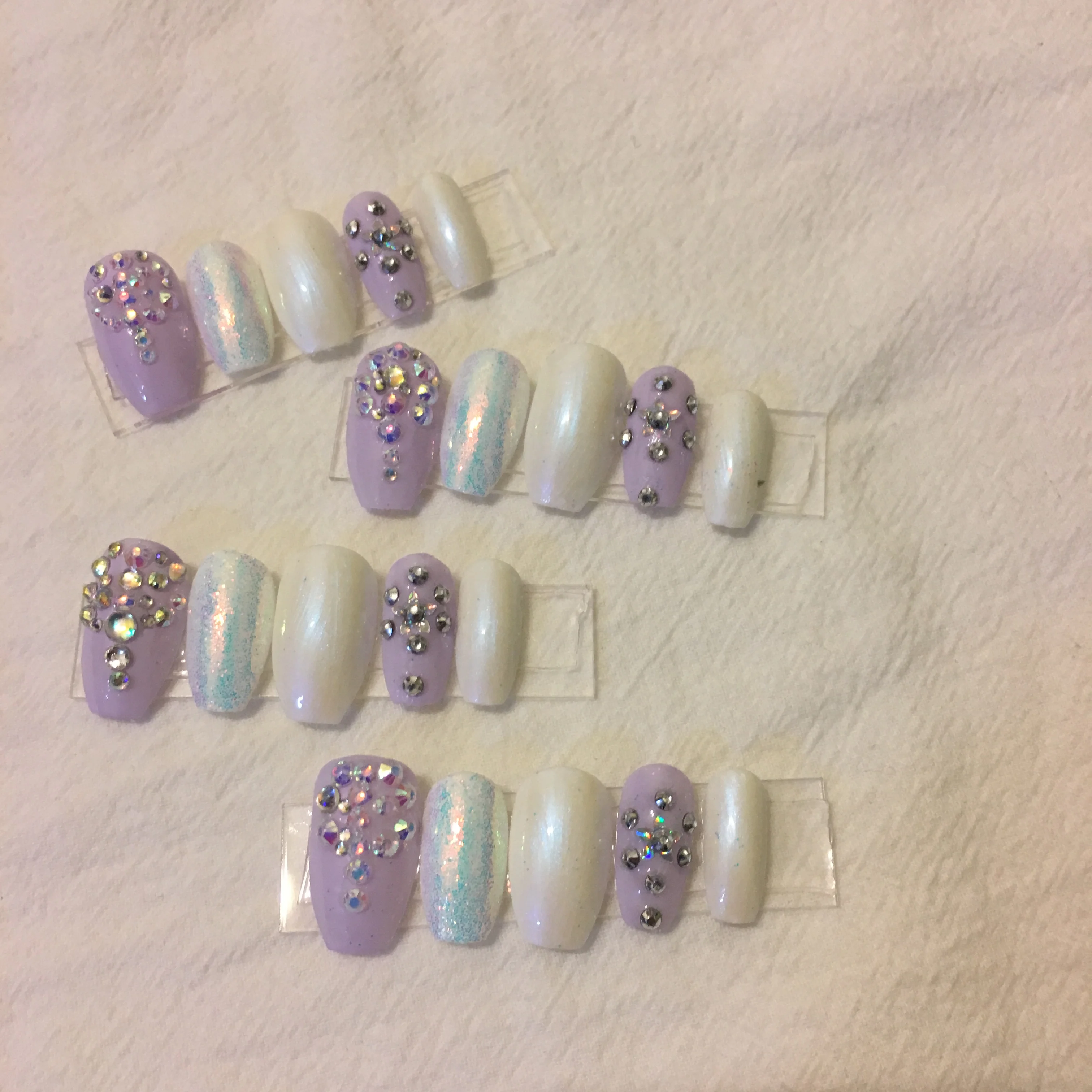 H-27 Amazon almond press on nails Hot Sale press on nail accessories Full cover long shape rainbow press on nails, Customers' requirements
H-27 Amazon almond press on nails Hot Sale press on nail accessories Full cover long shape rainbow press on nails, Customers' requirements