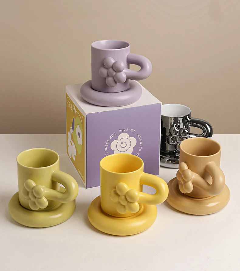 Nordic ins creative flower handle large capacity home office ceramic coffee cup mug, As shown
Nordic ins creative flower handle large capacity home office ceramic coffee cup mug, As shown