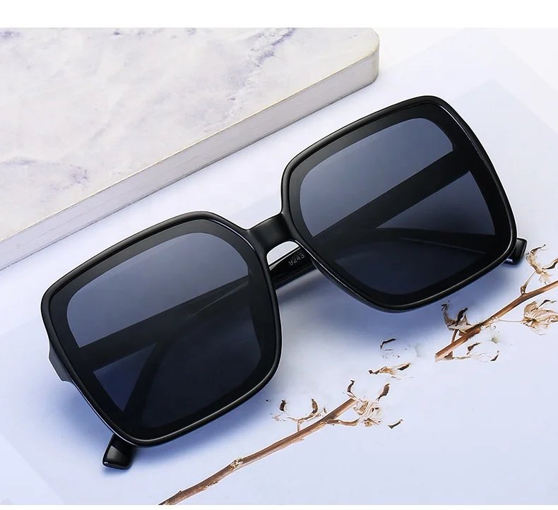 MOCOO oversized 2020 sunglasses personality fashionable punk eyewear big square frame sunglasses for men&women, As you see
MOCOO oversized 2020 sunglasses personality fashionable punk eyewear big square frame sunglasses for men&women, As you see