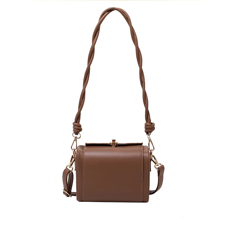 Chic sling chain mobile phone small square bag ladies texture PU leather crossbody shoulder bag
Chic sling chain mobile phone small square bag ladies texture PU leather crossbody shoulder bag
