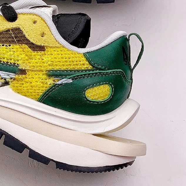 2021 Top Quality VaporWaffle Sacai Green Yellow LDV waffle casual Sports Running Zapatillas Platform Sports Shoes
2021 Top Quality VaporWaffle Sacai Green Yellow LDV waffle casual Sports Running Zapatillas Platform Sports Shoes