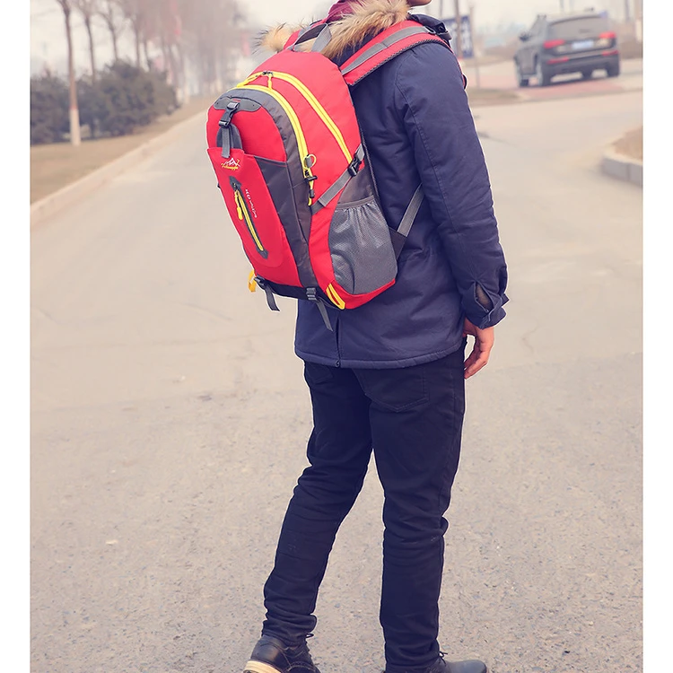 2021 New large capacity simple outdoor travel mountaineering letter backpack wholesale travel backpacks, 5 colors
2021 New large capacity simple outdoor travel mountaineering letter backpack wholesale travel backpacks, 5 colors