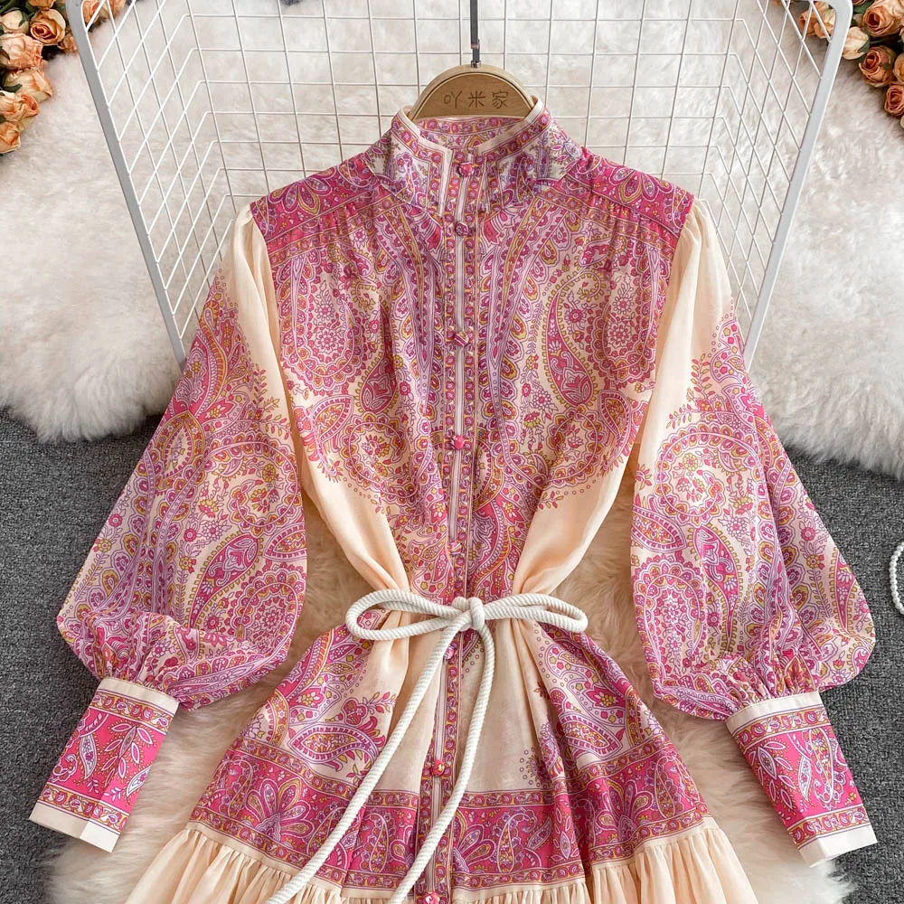 Vintage stand collar single breasted fashion casual Lantern Sleeve Printed Dress A-line large swing long skirt, Pink
Vintage stand collar single breasted fashion casual Lantern Sleeve Printed Dress A-line large swing long skirt, Pink
